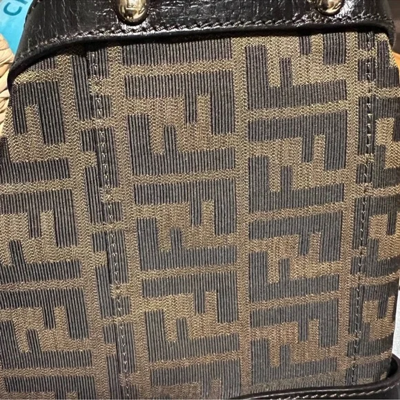 Authentic Fendi 😍 Great condition purchased from Bloomingdale’s…. - Picture 3 of 6